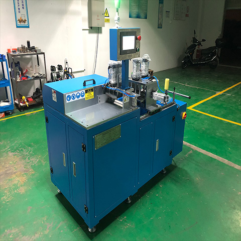 小型全自動鋸切機(jī) 小型全自動鋸切機(jī)