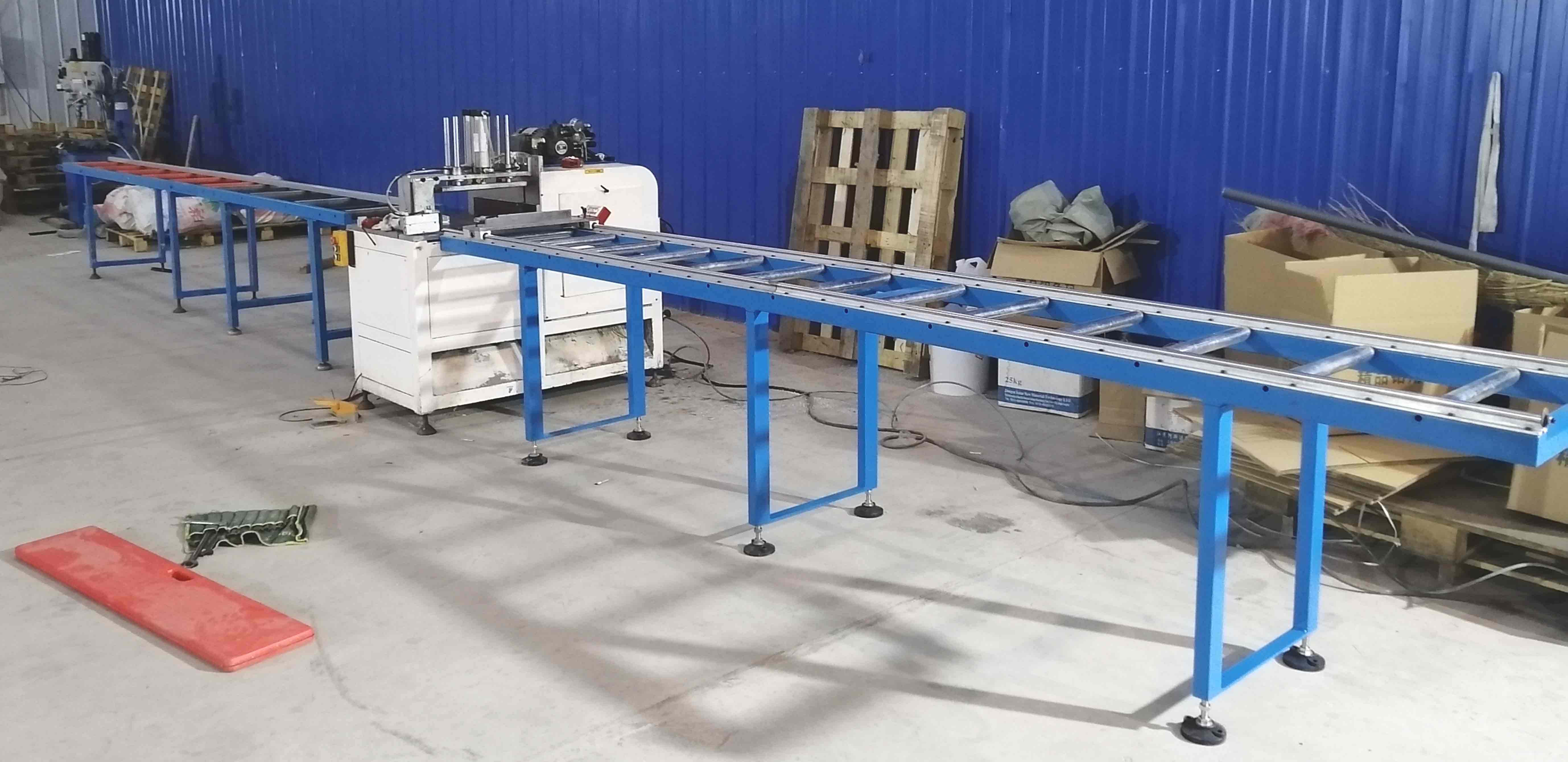 鋁型材下料如果尺寸較長(zhǎng)，使用半自動(dòng)切鋁機(jī)SDY-B500非常適合