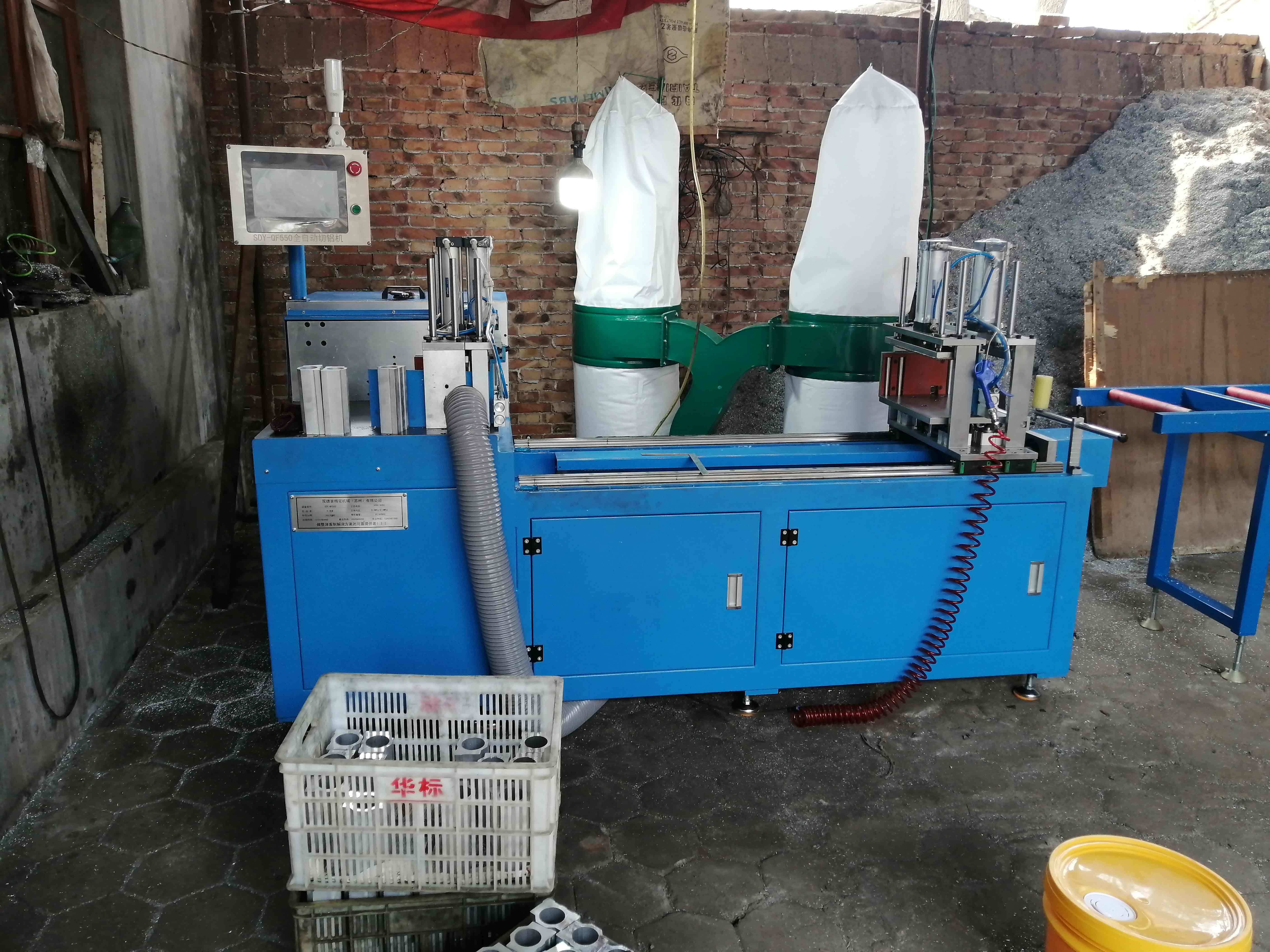 來自農(nóng)村的鋁材切割機客戶-2