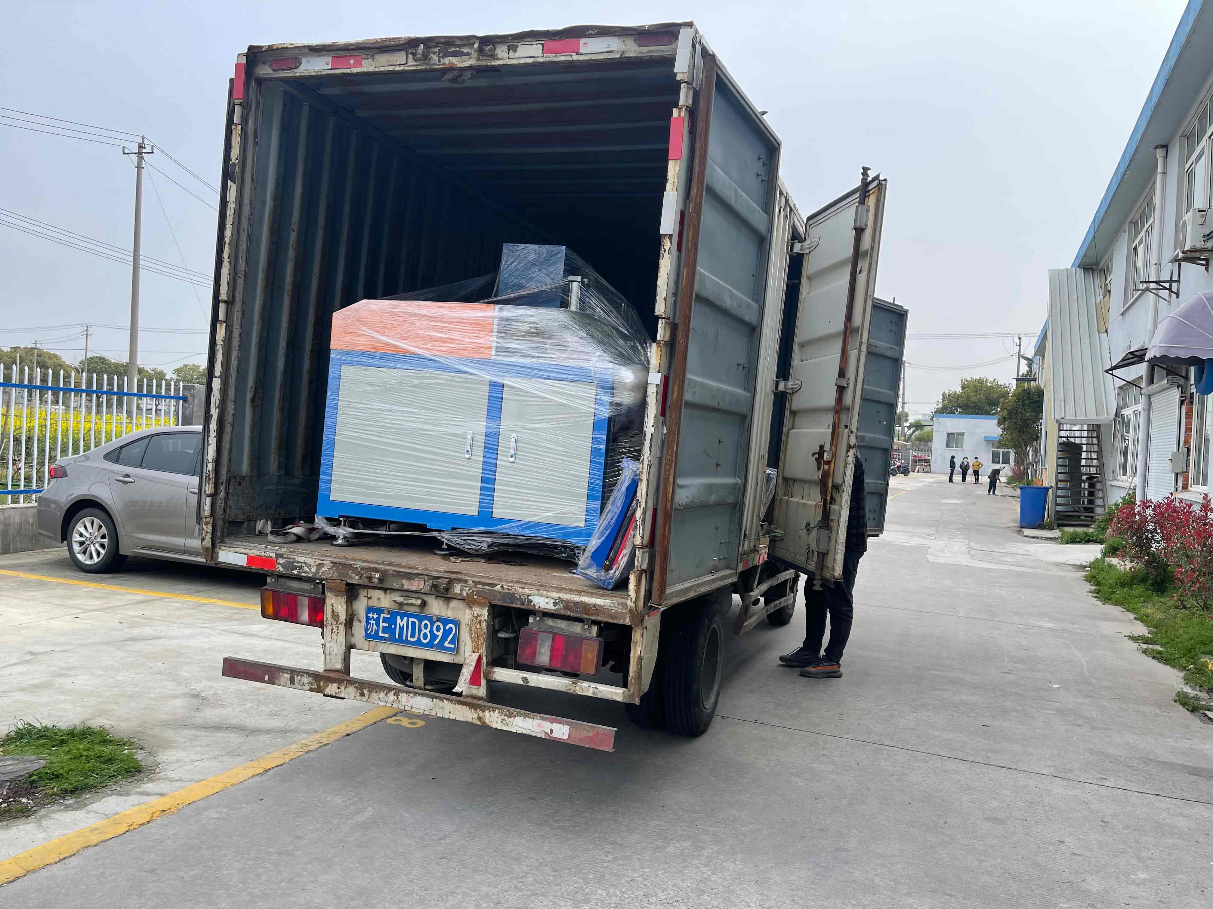 【青島】全自動切鋁機SDY-Q450已打包出庫,即將發往客戶現場